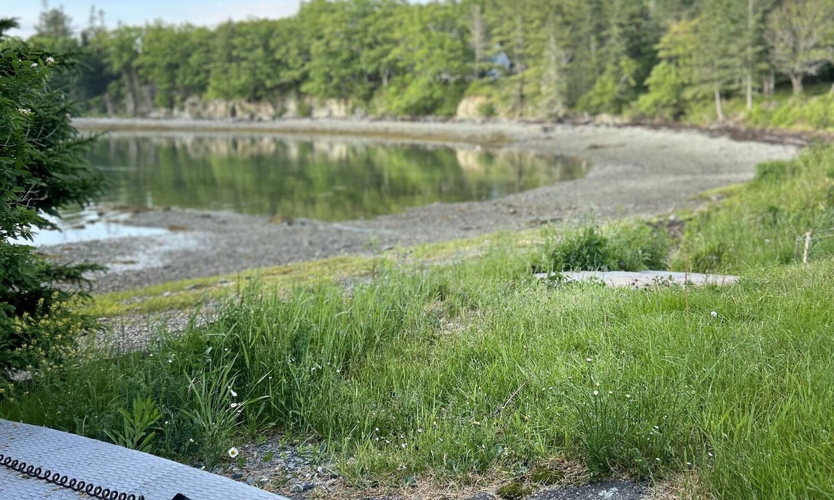 Salsbury Cove Cottage | Oceanfront Cottage at Acadia National Park, Bar Harbor/Cadillac Cottage