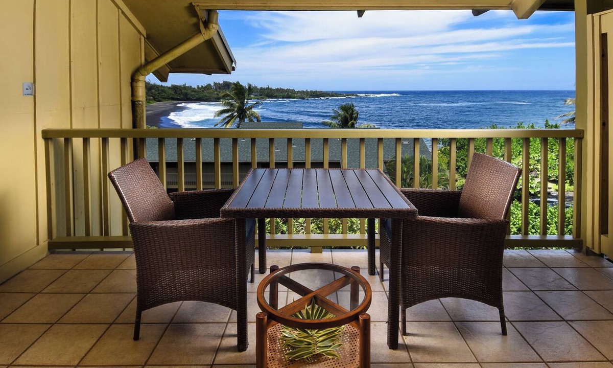 Hana Apartment | Oceanview #205 at Hana Kai Maui - 1 Bedroom Upper Floor - Amazing View!