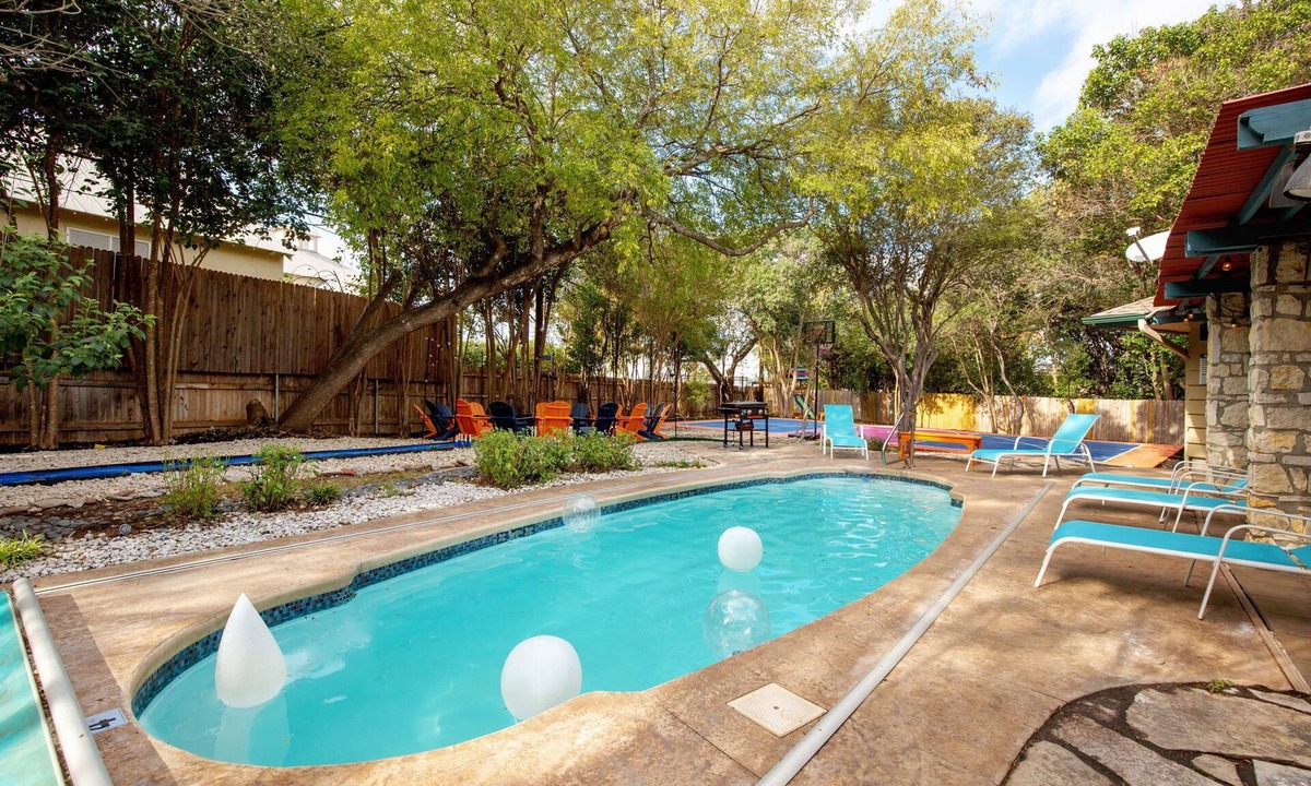 North San Antonio - SAT House | Our Favorite 5BR Home! w/Theatre+Pool+Games+Hot Tub