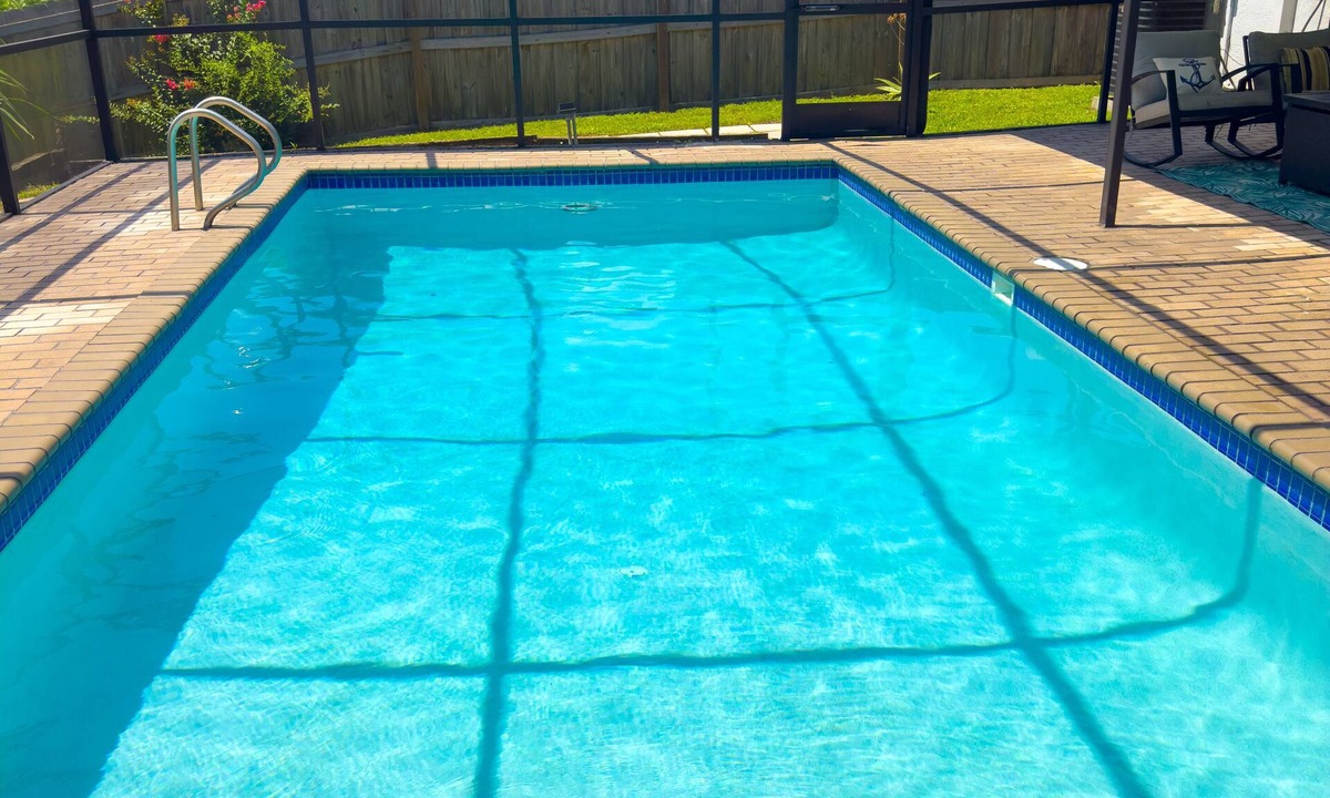 Plant City House | Paradise pool home