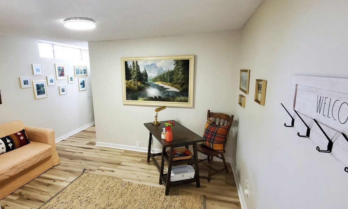 Parkrose Apartment | PDX Apartment+Office- Easy access to 205/84/Gorge Waterfalls/Mt Hood