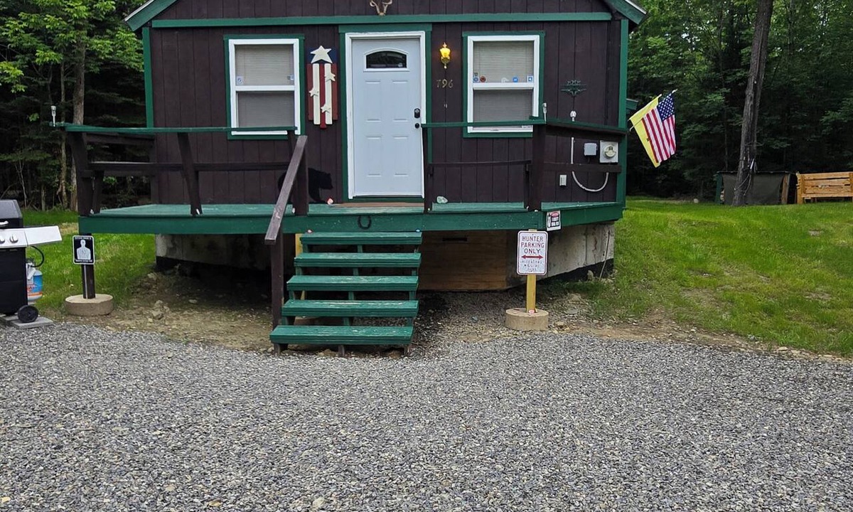 Sangerville Cabin | Perfect 4-bedroom cabin with direct ATV access to Newport/Dover Rail Trail