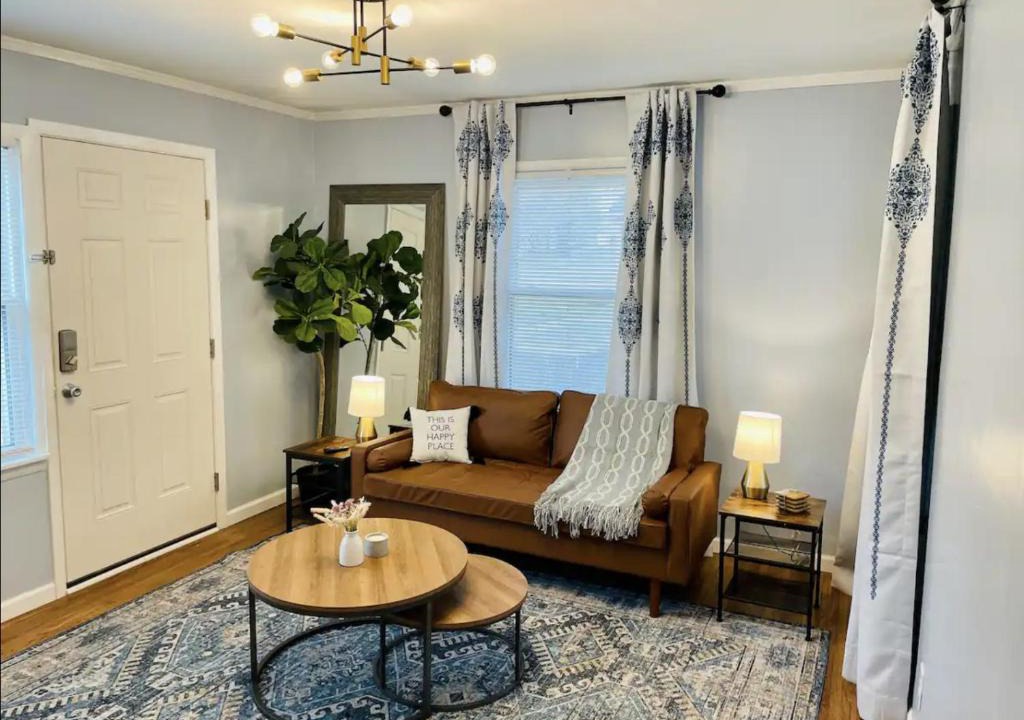 Tulsa House | Pet Friendly-By Expo-5 Minutes to Downtown
