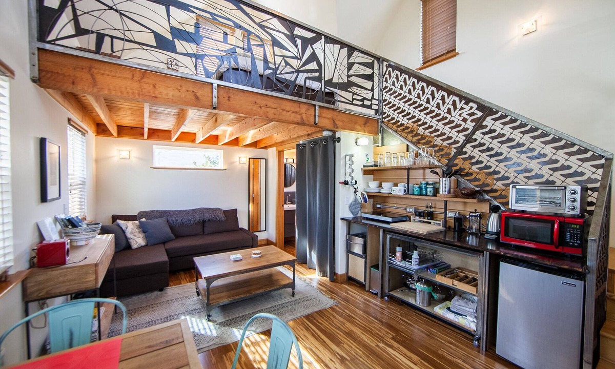 Mississippi District Cottage | Portland's LemonDoor Micro-Loft surrounded by lush gardens in fun, close-in area