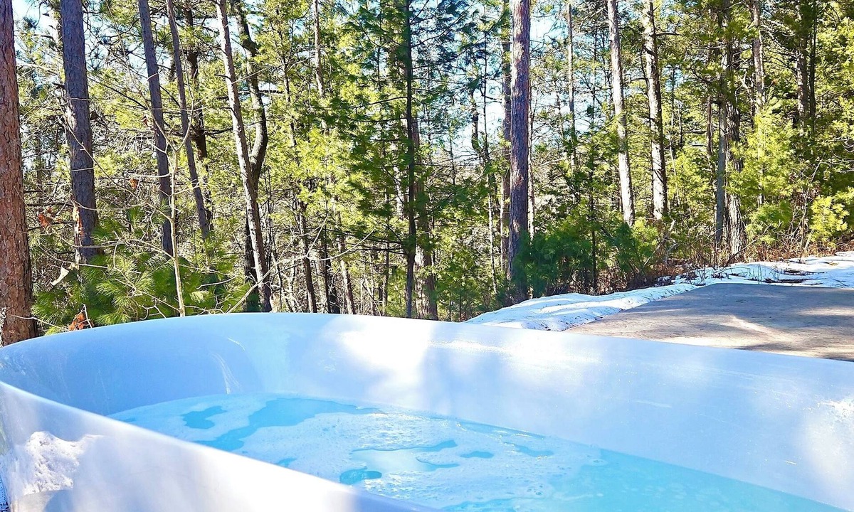 Black River Falls Cabin | Private Gated Cabin Fireplace Pets welcome UTV Rout Wheelchair Accessible