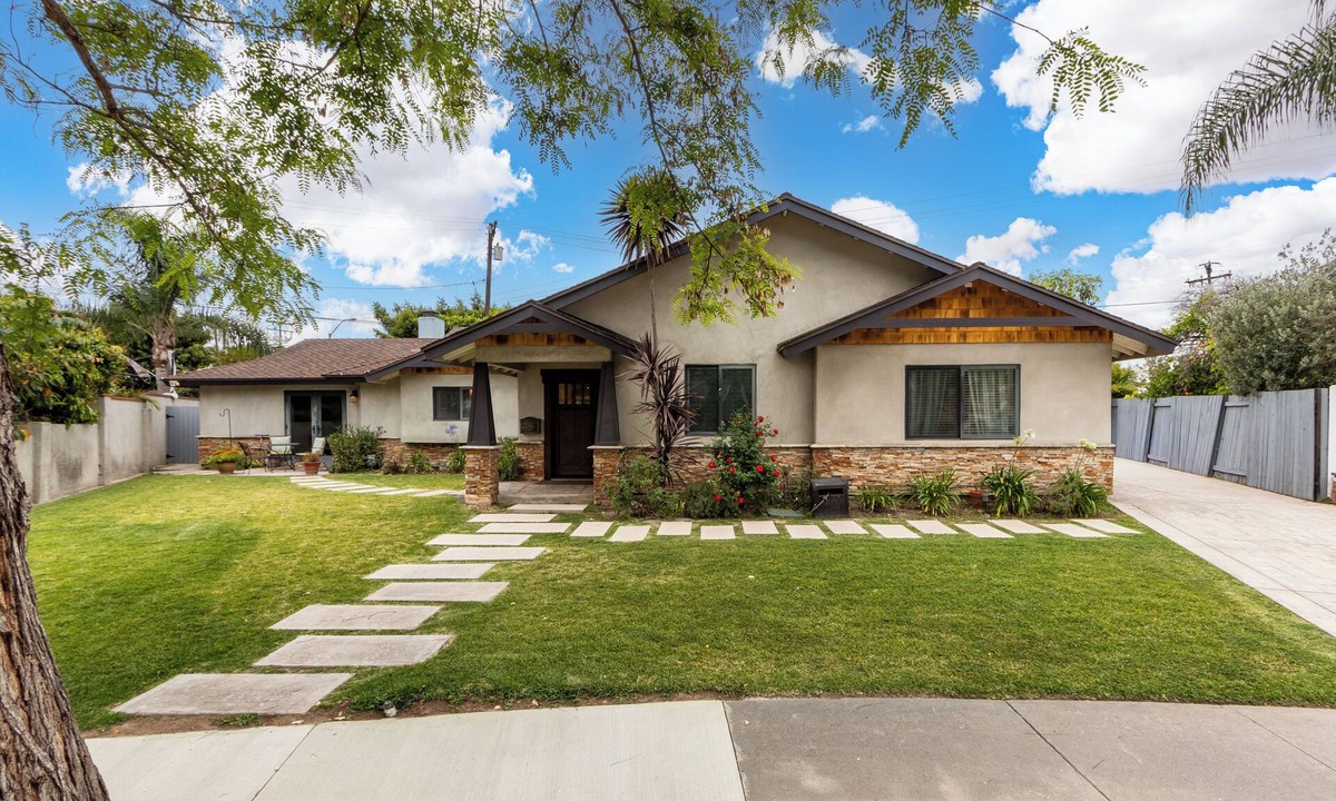 Los Alamitos House | Private Resort-Style Retreat near Disney & Beaches!