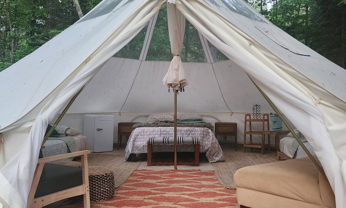 Frankfort RV Rental | Quaint 1-bedroom Bell Tent in charming Frankfort, ME perfect for nature lovers.