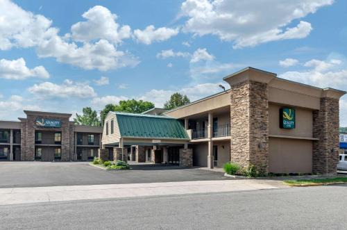 Covington Hotel | Quality Inn Covington Downtown