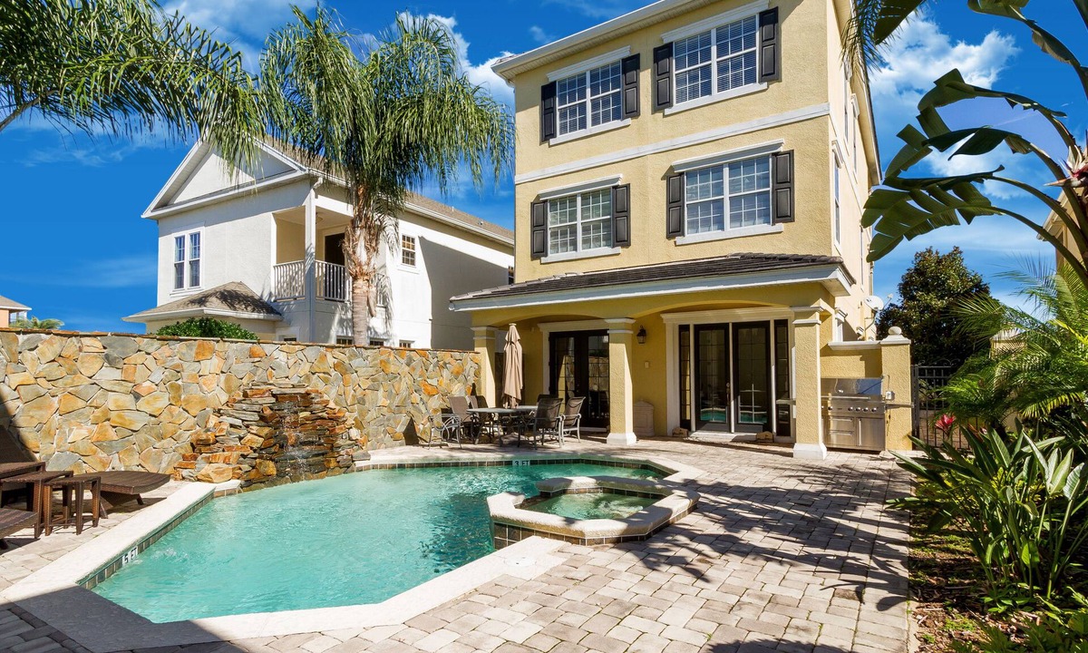 Reunion House | Reunion Disney Villa, Luxury Villa in a gated community, minutes away from WDW.