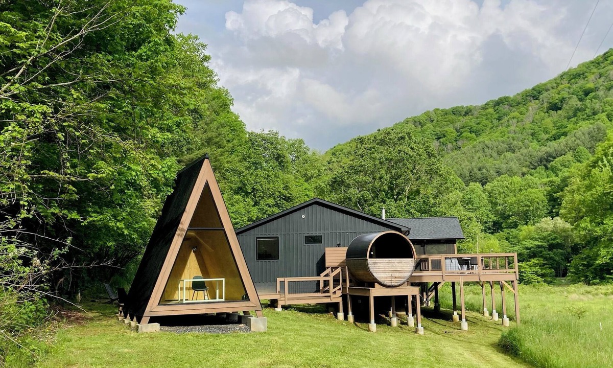 Lansing Cabin | Scandi Cabin on 105 acres: Hot Tub/Sauna/Views/EV,