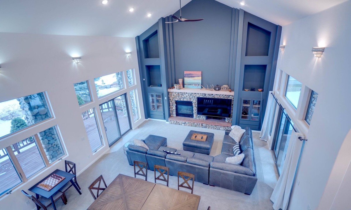Dalton Ranch House | Ski Soak Golf -Comfortable Home Upscale Neighborhood Best Location