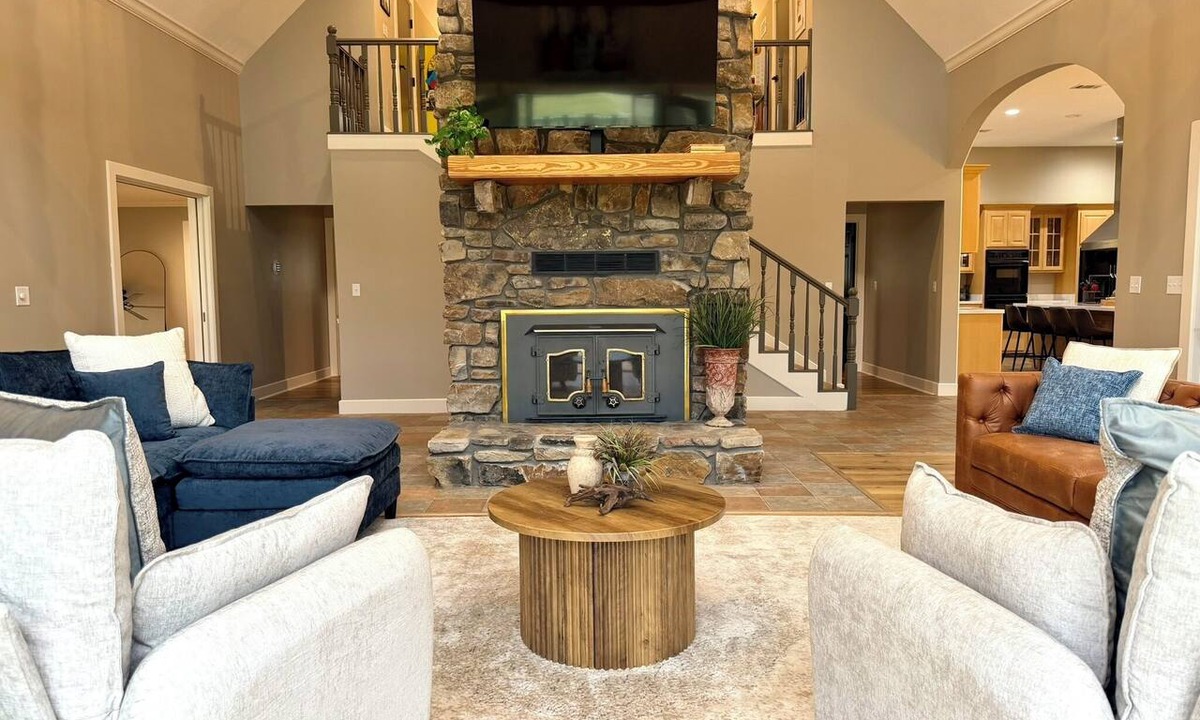 Delight House | Southern Delight -Family Retreat on Saline Creek minutes from Crater of Diamonds