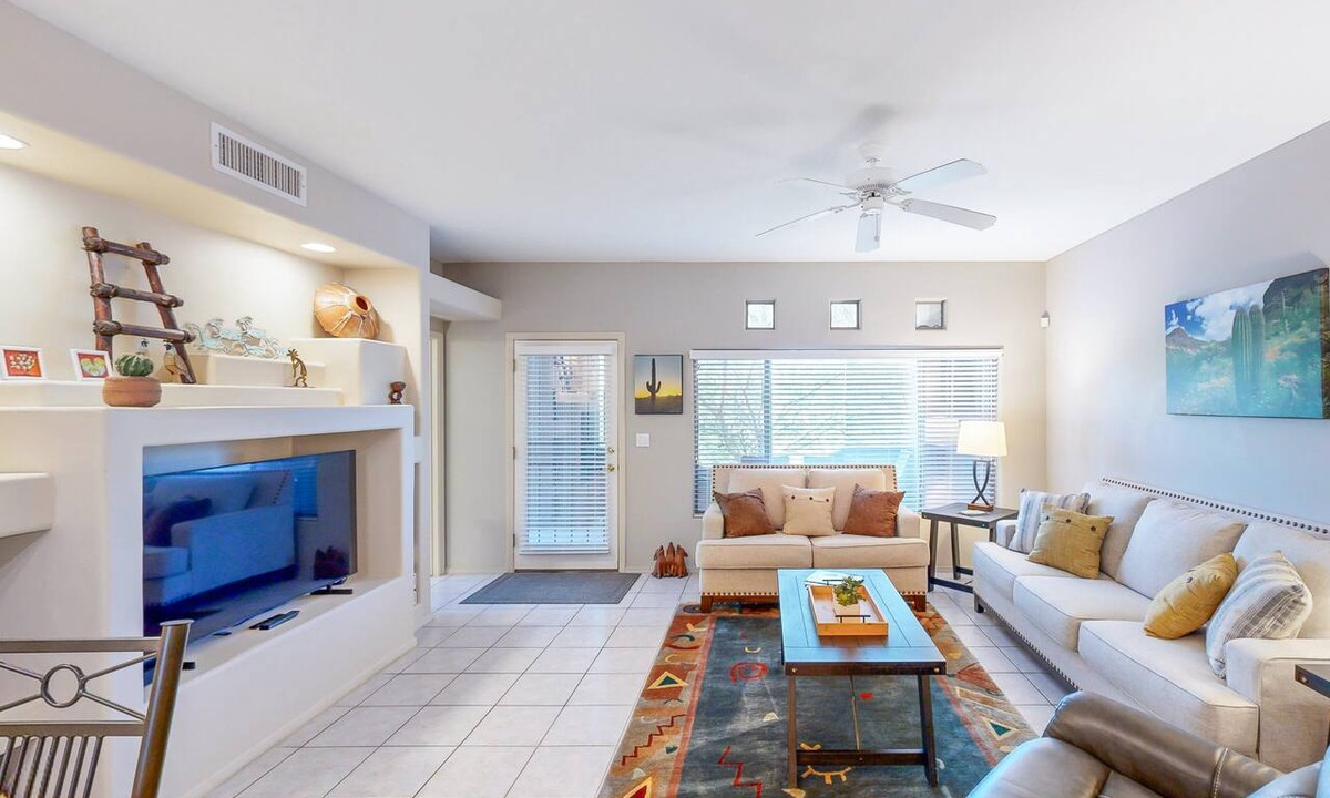 Rancho Vistoso Condo | Spacious condo with pools, hot tub, patio & lovely views - dog-friendly