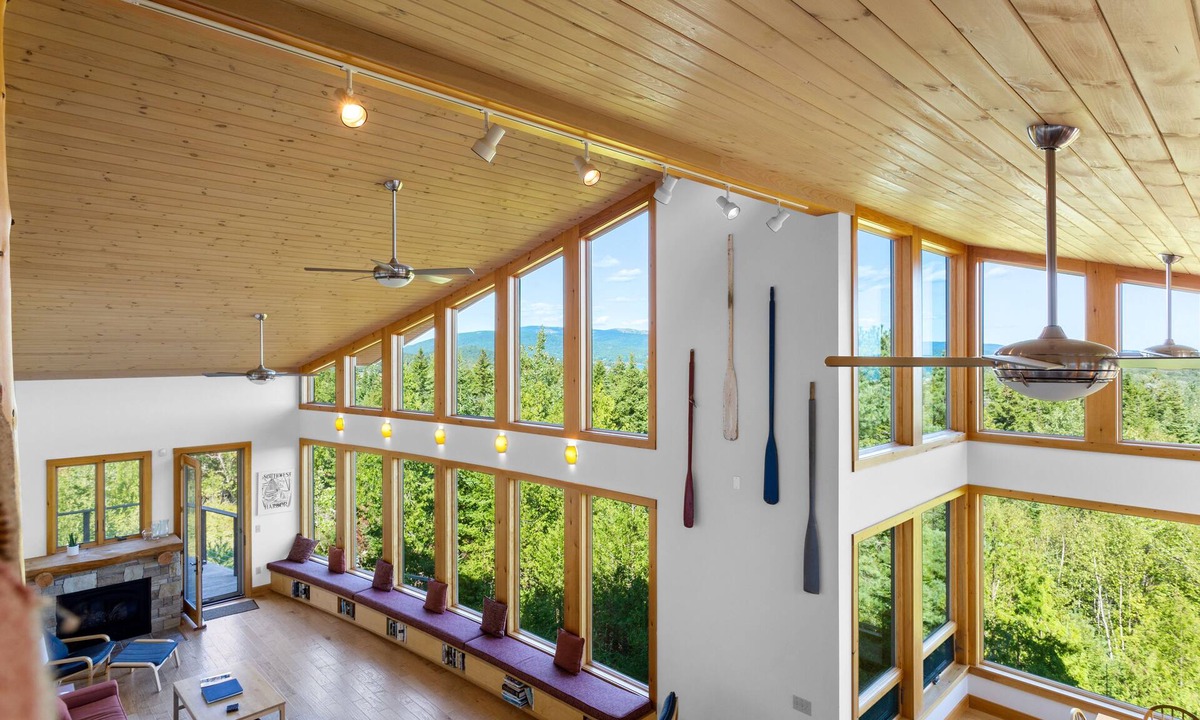 Southwest Harbor House | Spacious Family Retreat; Spectacular Views; 4 Min to Acadia; Walk to Town