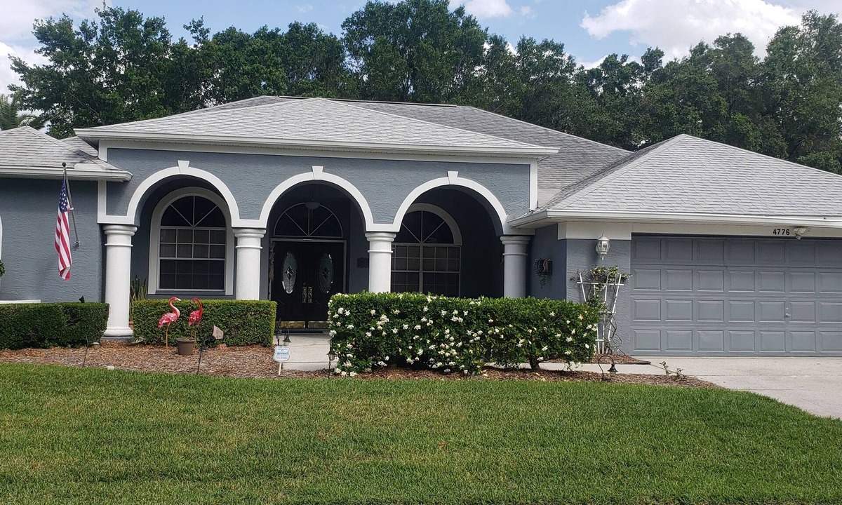 Grand Oaks House | Special summer discounts available NOW! Family-Friendly Heated Pool Escape