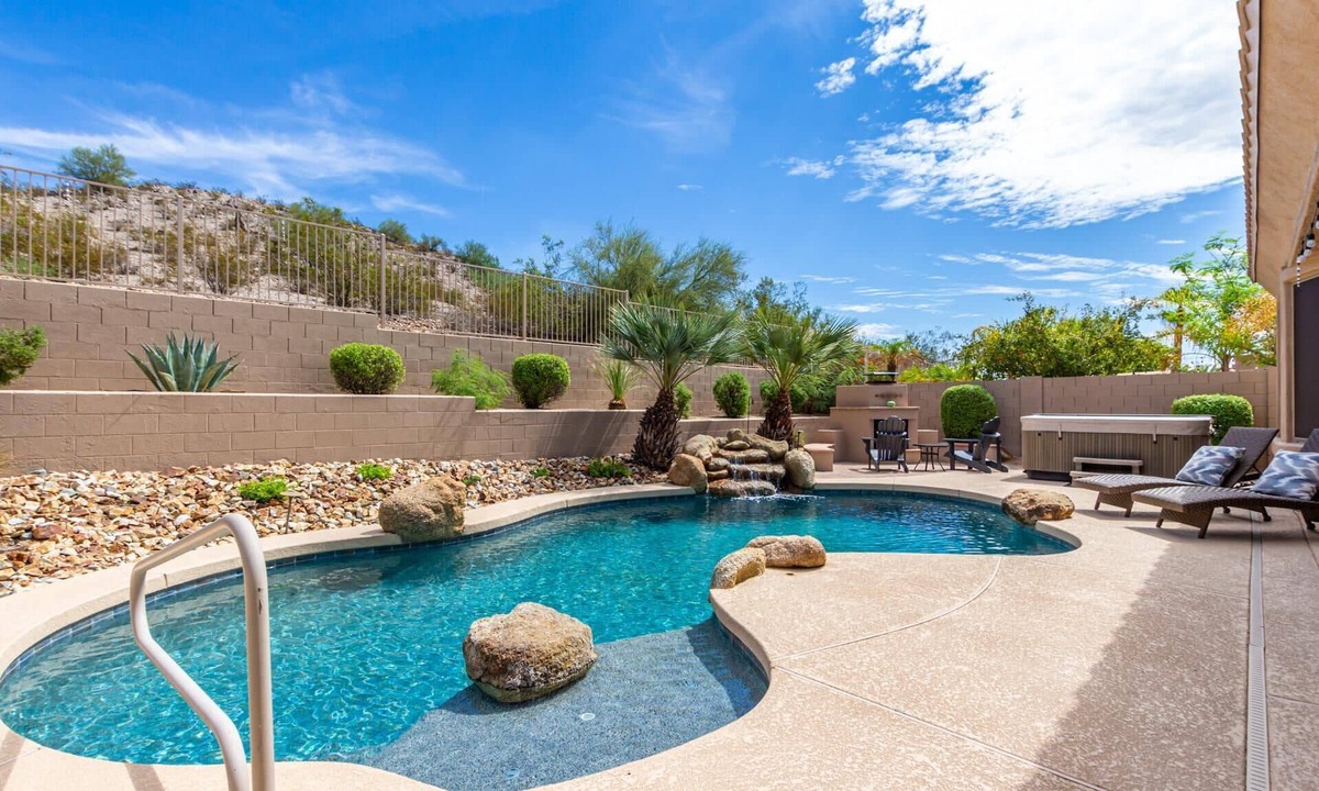Estrella Mountain Ranch House | Special Summer Rates - Peaceful Retreat w/2 PRIMARY SUITES! Sparkling Pool & Summer Fun Awaits!