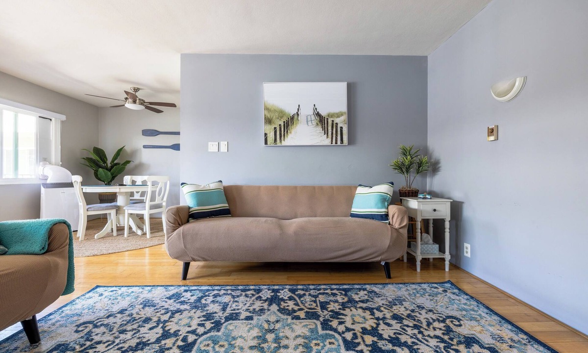 Alamitos Beach Condo | Steps to Ocean Bliss; Entire 1 BD/1 BATH Condo