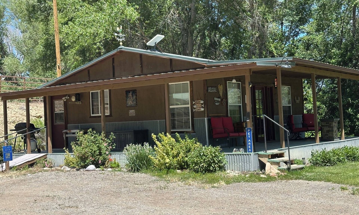 Aztec Cabin | Studio type cabin with access to use of private park on the banks of the Animas.