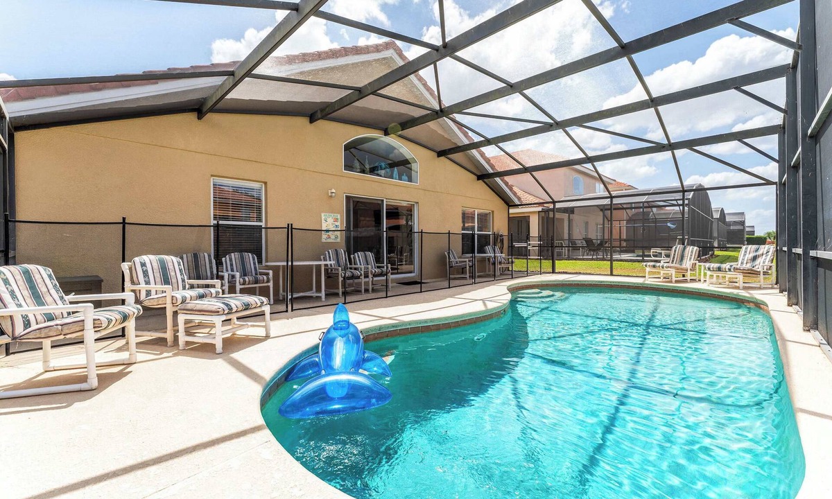 Solana House | Sunkist Getaway