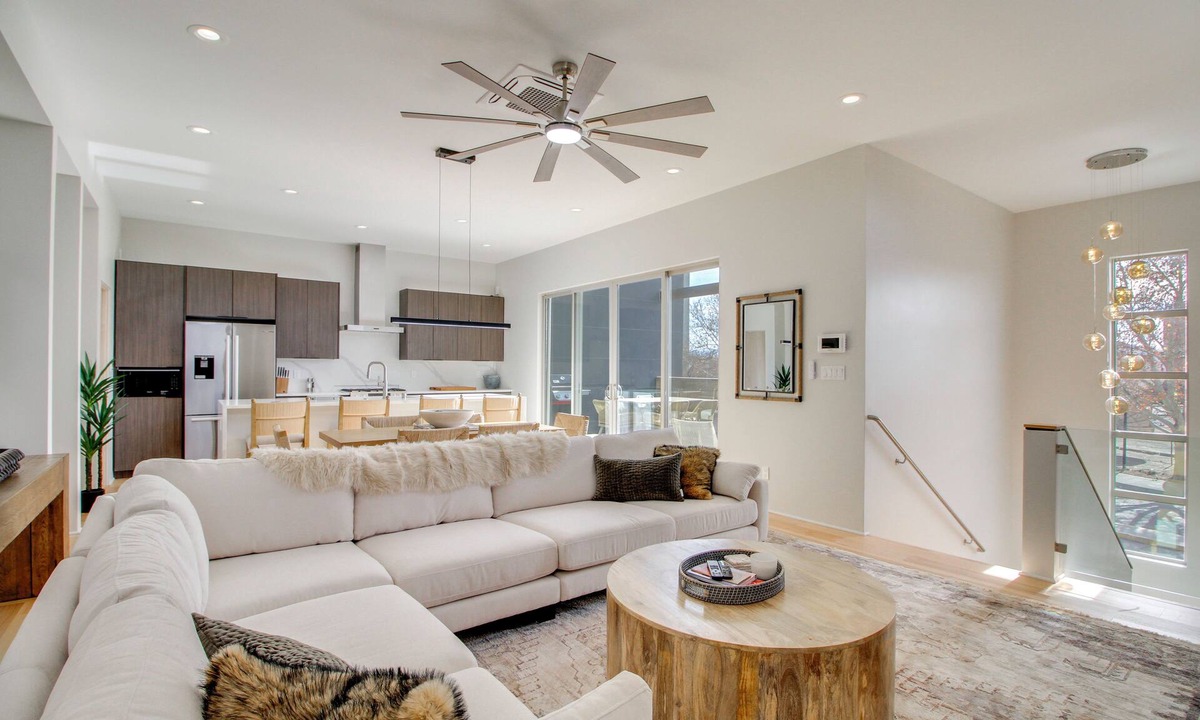 Huning Castle House | Sunnyside View: ABQ Home Near Old Town & BioPark!