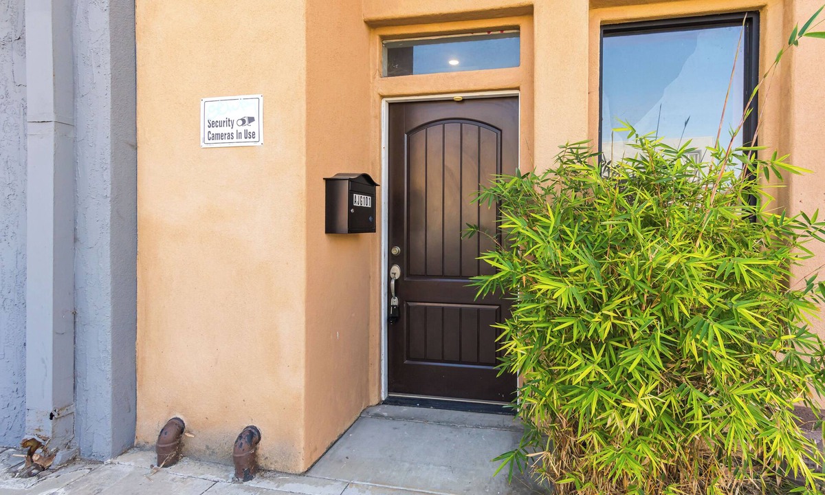 Sunset Cliffs House | Sunset Cliffs, PT-OB92107 Pent Home Walk to Cliffs