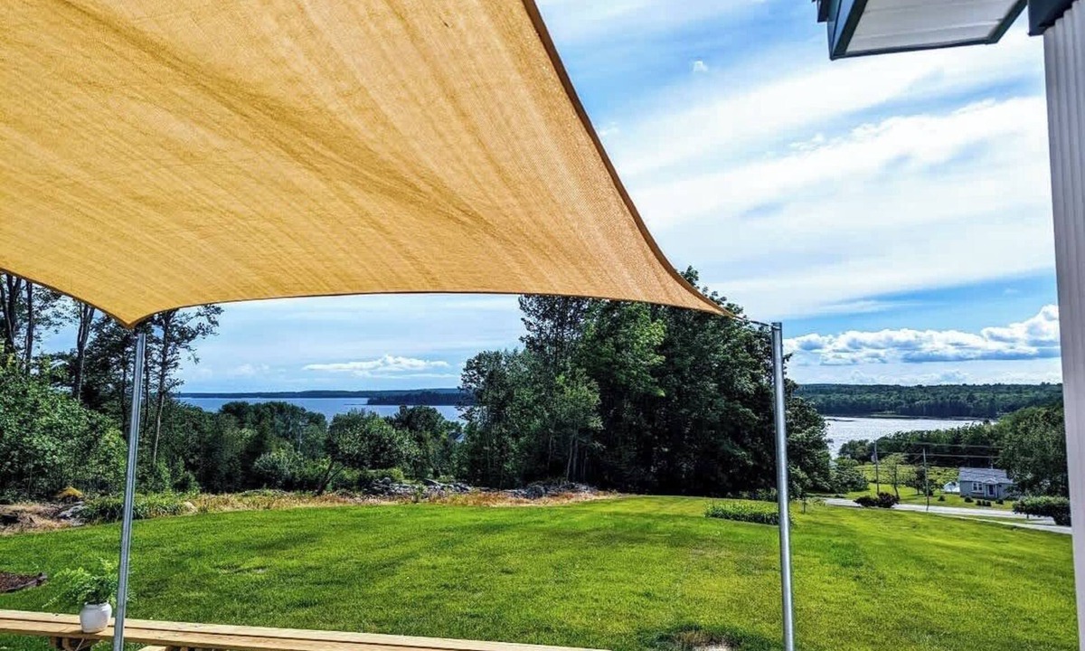 Ellsworth House | Sunset Waterview Cottage w/Fire Pit Near Acadia