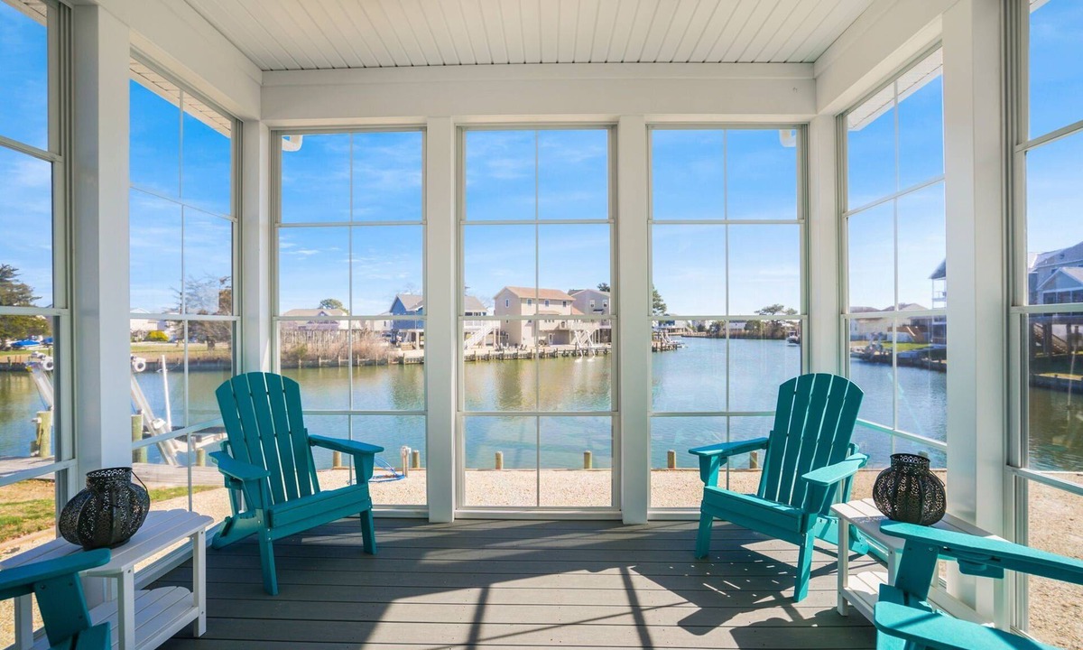 Greenbackville House | The Lighthouse | Luxury Waterfront Retreat w/Dock, Fireplace, Pools, Marina, & Golf
