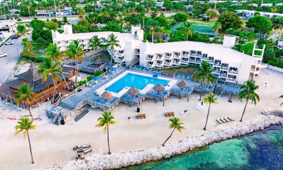 Lower Matecumbe Beach Condo | Tropical Tranquility: Oceanview 1BR Suite on the Island