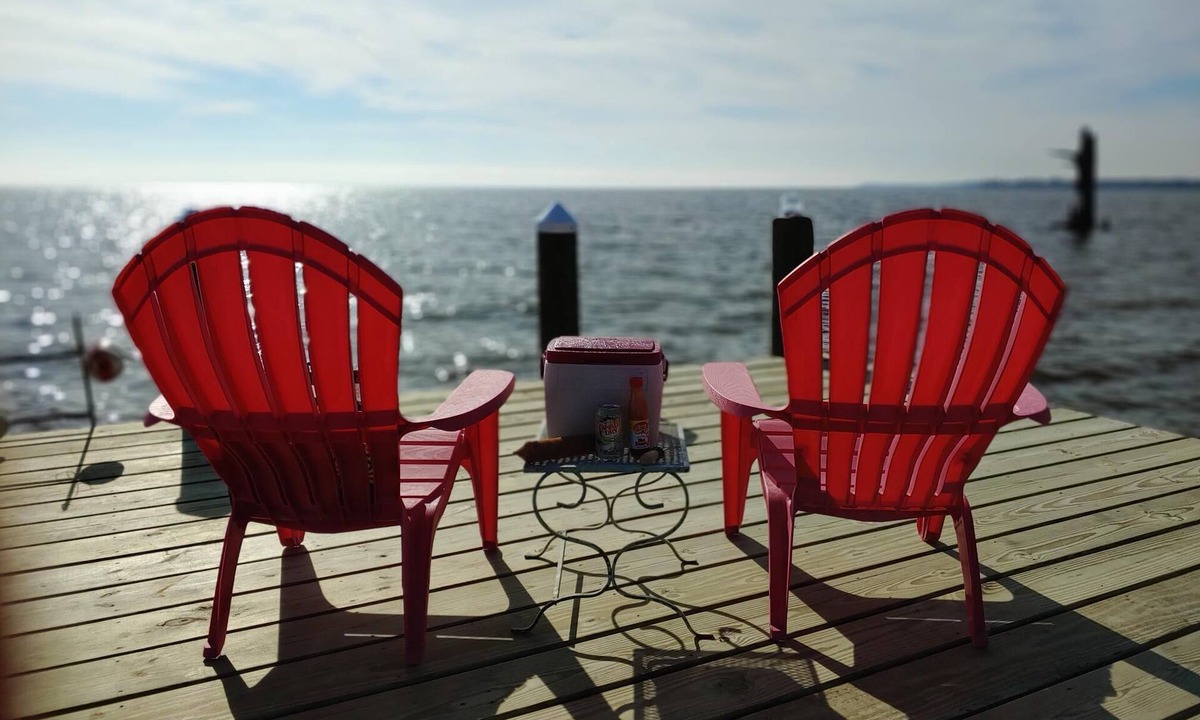 Hertford House | WaterWinds! Waterfront/Albemarle Sound Private house w/dock,4 kayaks