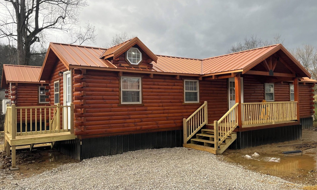 Wayne Cabin | Wayne Cabin Near 12 Pole Creek