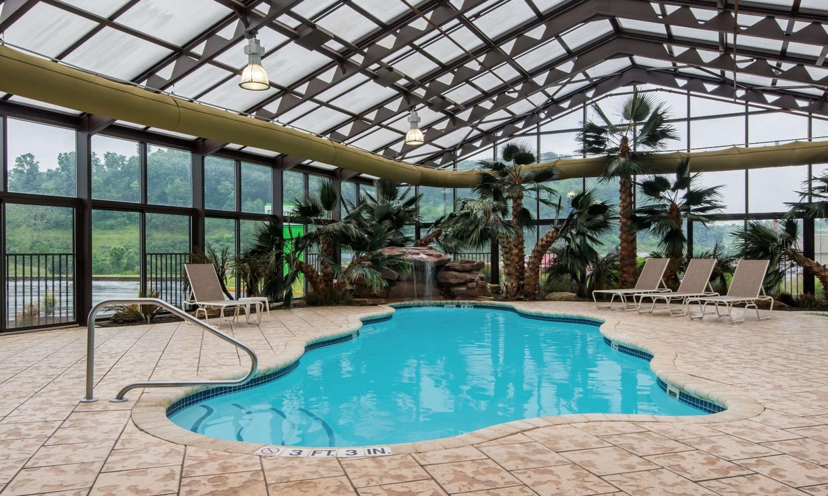 Cross Lanes Hotel | Wyndham Garden Cross Lanes Charleston
