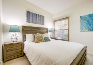 Abalone - Bird Rock Home