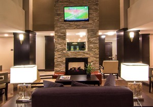 Free Breakfast Included! Pool & Hot Tub Access. Great Location!