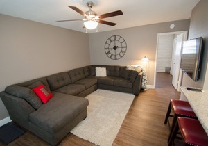 PRESCOTT GETAWAY, HISTORIC DOWNTOWN PRESCOTT, SPECTACULAR REMODEL!!!