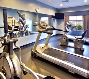 Holiday Inn Express Suites Oak Ridge Ihg Hotel 