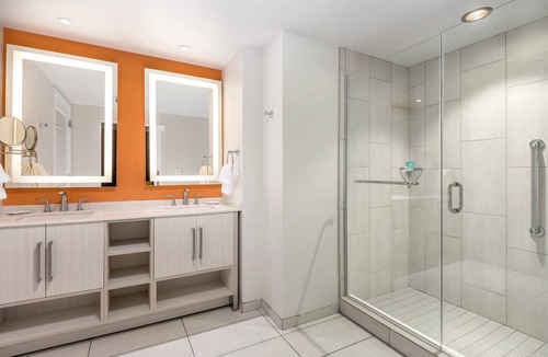 Clearwater Beach Resort | 1 Bedroom Presidential Suite at Wyndham Grand Clearwater Beach Resort - Sleeps 4