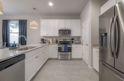 Ybor City Cottage | 2215 E 19th Ave