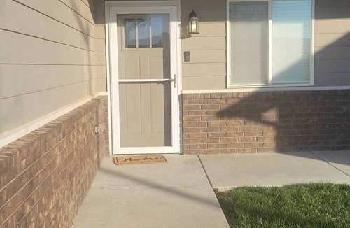 Bel Aire House | 29-day min stays, In-unit laundry, and reliable WiFi. Corporates stays welcome