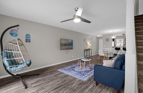 University House | |2BR|2BA Lagoon Oasis | Deluxe Retreat |Gym, Pool