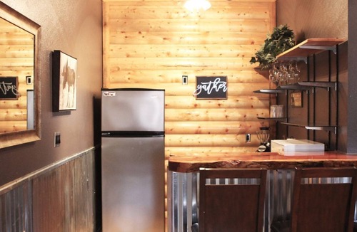 Williams Cabin | 2Cabins,3acres,Sleeps13,Williams, Grand Canyon,Sedona,Bearizona,hiking,relax!