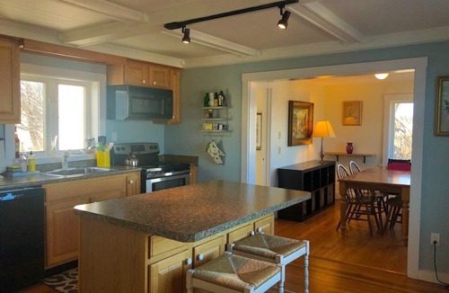 Rockland Apartment | 3 bedroom 2.5 bath apartment with views of Rocklan