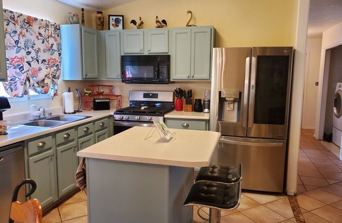 Westgate Heights House | 3 Bedroom Charming home in Gated a Community