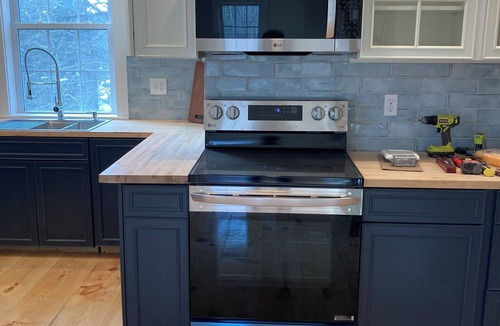 Dresden Condo | 3-bedroom condo in Dresden with air conditioning and river front on the Kennebec