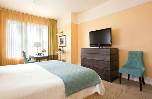Goose Hollow Hotel | 3 Pet Friendly Units | Onsite Parking | 0.5 mi to Arlene Schnitzer Concert Hall