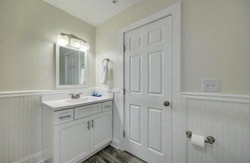 Surf City Hotel | 3002 Queen Suite, 3rd Floor Surfside