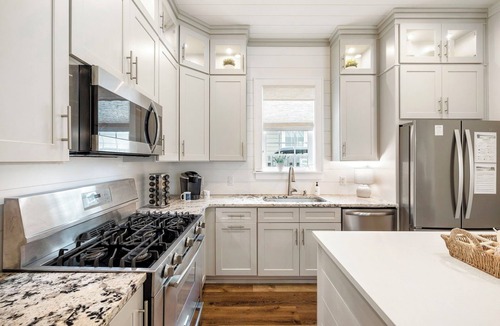 White's Gulfview House | 30A Seacrest Beach Access | Private Pool/Golf Cart/Bikes & Steps to Beach | iDream Vacation
