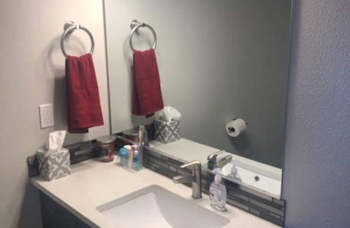 Longview Apartment | 3143 Dover #1 · Modern Apartment High End Finishes & Washer/Dryer In-unit.