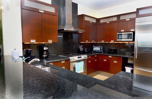 Rock Harbor Condo | 333 Mariners Club - 3 bedroom condo with panoramic ocean views