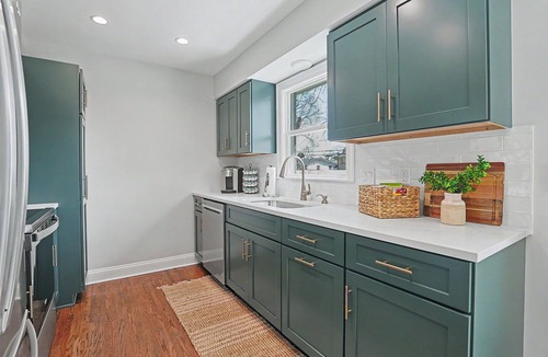 Wichita House | 3Bedroom Escape W/Pool Table + Workout Room
