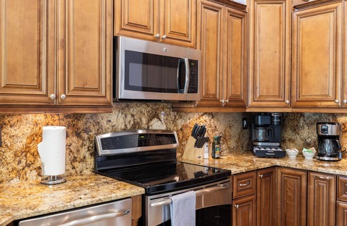 Arrowhead Ranch House | 3BR Heated Pool in Arrowhead Ranch